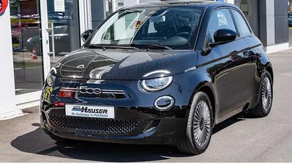 Gebraucht Fiat 500e Icon 69 kW (95 PS) 2023 Schwarz Kleinwagen
