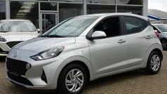 Silber Gebraucht 2023 Hyundai i10 Select Kleinwagen | 12.490 € (Fairer Preis)