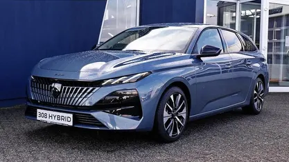 Neu Peugeot 308 SW Allure 145 PS (106 kW) 2026 Blau Kombi