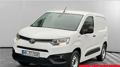 Icy white Gebraucht 2023 Toyota Proace City City Van / Kleinbus | 22.990 € (Guter Preis)