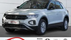 Gebraucht 2024 VW T-Roc Life SUV | 23.392 € (Guter Preis)