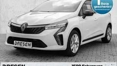 Gebraucht 2024 Renault Clio V Evolution Limousine | 16.990 € (Guter Preis)