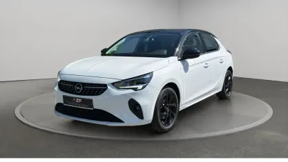 Używany Opel Corsa Elegance 75 KM (55 kW) 2020 Biały Hatchback