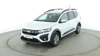 Gebraucht Dacia Jogger Expression 110 PS (80 kW) 2023 Weiß Van / Kleinbus
