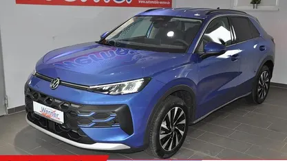 Blau Neu 2026 VW T-Roc Life SUV | 34.880 € (Fairer Preis)