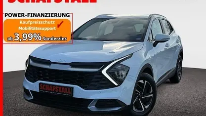 Weiss (casa white) Gebraucht 2024 Kia Sportage Comfort SUV | 27.479 € (Superpreis)
