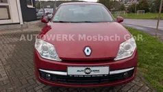 Rot Gebraucht 2008 Renault Laguna III Dynamique Limousine | 4.300 € (Fairer Preis)