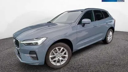 Grau / thunder grey Gebraucht 2022 Volvo XC60 Core SUV | 34.990 € (Fairer Preis)