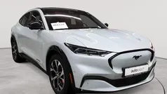 Weiß perleffekt Gebraucht 2022 Ford Mustang Mach-E SUV | 26.890 € (Guter Preis)