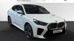 Alpinweiss Gebraucht 2024 BMW iX2 M Sport SUV | 43.290 € (Guter Preis)