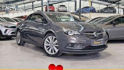Usata Opel Cascada Innovation 170 CV (125 kW) 2015 Grigio Cabrio