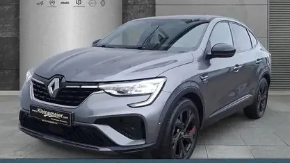 Grau Gebraucht 2021 Renault Arkana R.S. SUV | 22.889 € (Fairer Preis)