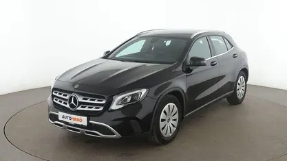 Gebraucht Mercedes GLA180 Urban 109 PS (80 kW) 2017 Schwarz SUV