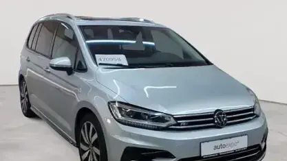 Gebraucht VW Touran Active 150 PS (110 kW) 2023 Reflexsilber metallic Van / Kleinbus