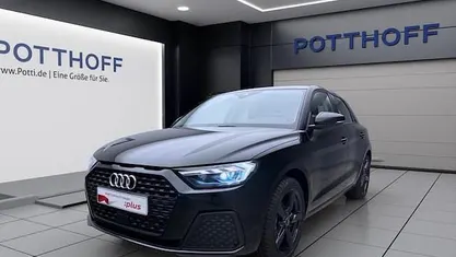 Schwarz Gebraucht 2025 Audi A1 Sportback Ambiente Kleinwagen | 22.450 € (Guter Preis)
