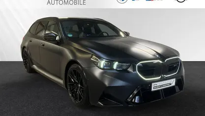 Gebraucht 2024 BMW M5 Sport Line Kombi | 131.500 €