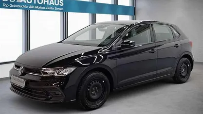 Gebraucht VW Polo Life 95 PS (69 kW) 2023 Schwarz Kleinwagen