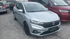 Highland grey metallic Gebraucht 2022 Dacia Sandero Comfort Kleinwagen | 16.445 € (Guter Preis)