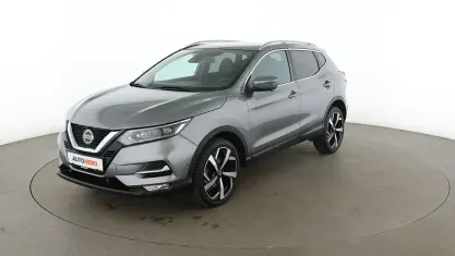 Gebraucht Nissan Qashqai Tekna 159 PS (116 kW) 2019 Grau SUV