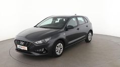 Grau Gebraucht 2020 Hyundai i30 Intro Edition Limousine | 13.380 € (Superpreis)