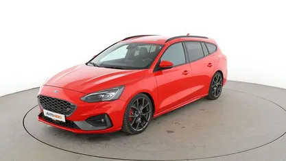 Używany Ford Focus ST 280 KM (205 kW) 2020 Czerwony Kombi