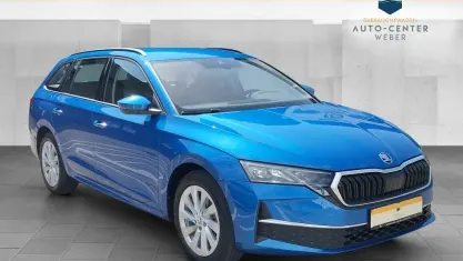 Gebraucht Skoda Octavia Selection 150 PS (110 kW) 2025 Blau Kombi