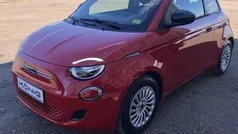 Rot Gebraucht 2025 Fiat 500e Red Kleinwagen | 25.189 € (Fairer Preis)