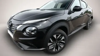 Neu Nissan Juke Acenta 143 PS (105 kW) 2025 Schwarz SUV