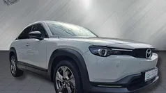 Weiß Gebraucht 2021 Mazda MX30 Ad'Vantage SUV | 16.200 € (Fairer Preis)