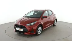 Rot Gebraucht 2021 Toyota Yaris Comfort Kleinwagen | 13.440 € (Fairer Preis)