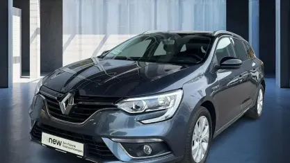 Gebraucht Renault Mégane GrandTour LIMITED 140 PS (102 kW) 2020 Grau Kombi
