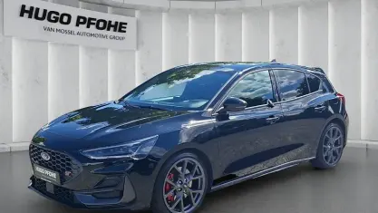 Gebraucht Ford Focus ST 280 PS (205 kW) 2024 Schwarz Limousine