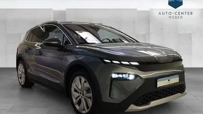 Grau Gebraucht 2025 Skoda Elroq SUV | 41.490 € (Guter Preis)