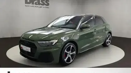 Gebraucht Audi A1 Sportback Ambiente 207 PS (152 kW) 2025 Distriktgrün metallic Kleinwagen
