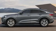 Mythosschwarz metallic Neu 2025 Audi Q5 Sportback S-Line SUV | 61.893 € (Superpreis)