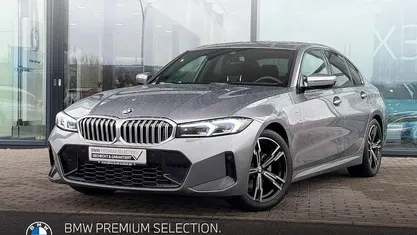 Grau Gebraucht 2024 BMW 320 M Sport Limousine | 41.860 € (Fairer Preis)