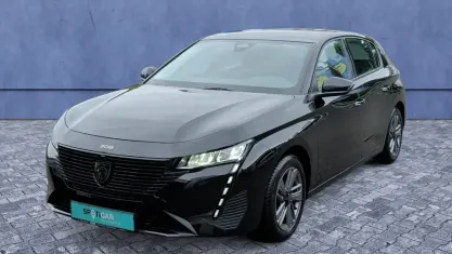 Gebraucht Peugeot 308 Active 131 PS (96 kW) 2024 Schwarz Limousine