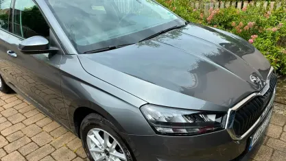 Gebraucht Skoda Fabia Selection 95 PS (69 kW) 2024 Graphitegrau metallic Kleinwagen