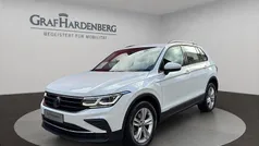 Weiß Gebraucht 2023 VW Tiguan Life SUV | 33.888 € (Fairer Preis)