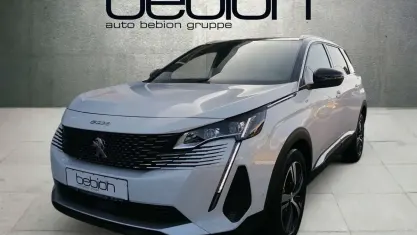 Gebraucht Peugeot 5008 GT 131 PS (96 kW) 2024 Perlmutt weiss SUV
