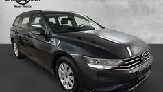 Grau Gebraucht 2023 VW Passat Business Kombi | 21.400 € (Guter Preis)