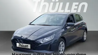 Neu Hyundai i20 Select 90 PS (66 kW) 2026 Grau Kleinwagen