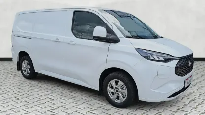 Neu Ford E-Transit Limited 100 kW (136 PS) 2026 Frostweiß Van