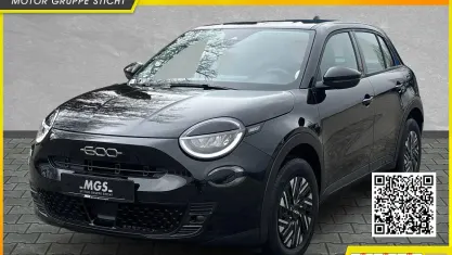 Begagnad Fiat 600E Red 114 kW (156 HK) 2025 Svart SUV
