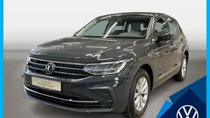 Gebraucht VW Tiguan Basis 131 PS (96 kW) 2023 SUV