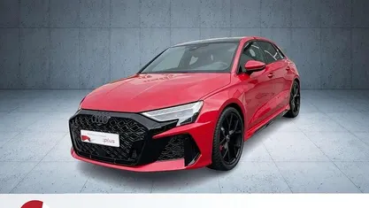 Gebraucht 2025 Audi RS3 Sport Limousine | 66.480 € (Fairer Preis)