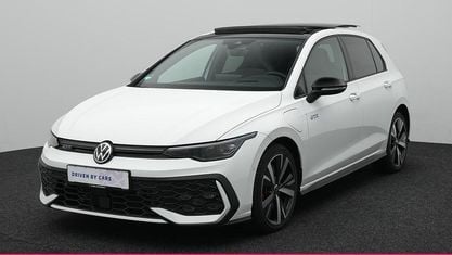 Gebraucht VW Golf VIII GTE 272 PS (200 kW) 2025 Pure white Limousine