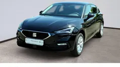 Mitternachtsschwarz Neu 2024 Seat Leon Style Limousine | 26.820 € (Superpreis)