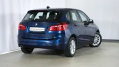 Blau Gebraucht 2017 BMW 216 Active Tourer Advantage Van / Kleinbus | 13.360 € (Fairer Preis)