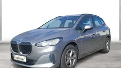Grau Gebraucht 2023 BMW 218 Active Tourer Efficient Dynamics Van / Kleinbus | 27.890 € (Fairer Preis)